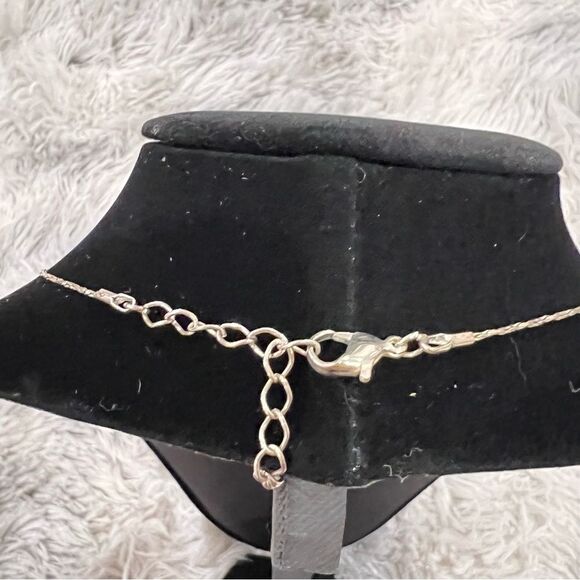 Crystal teardrop necklace - Picture 3 of 6